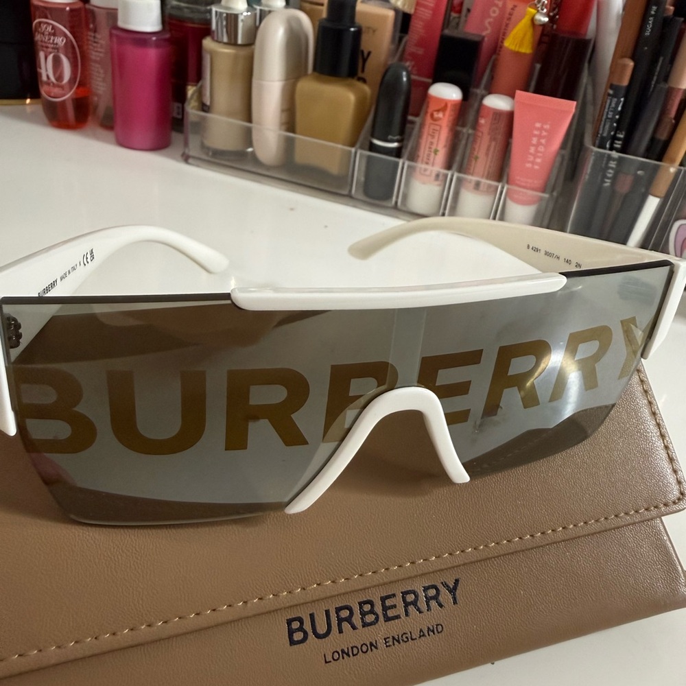 Burberry White and Gold Logo Sunglasses